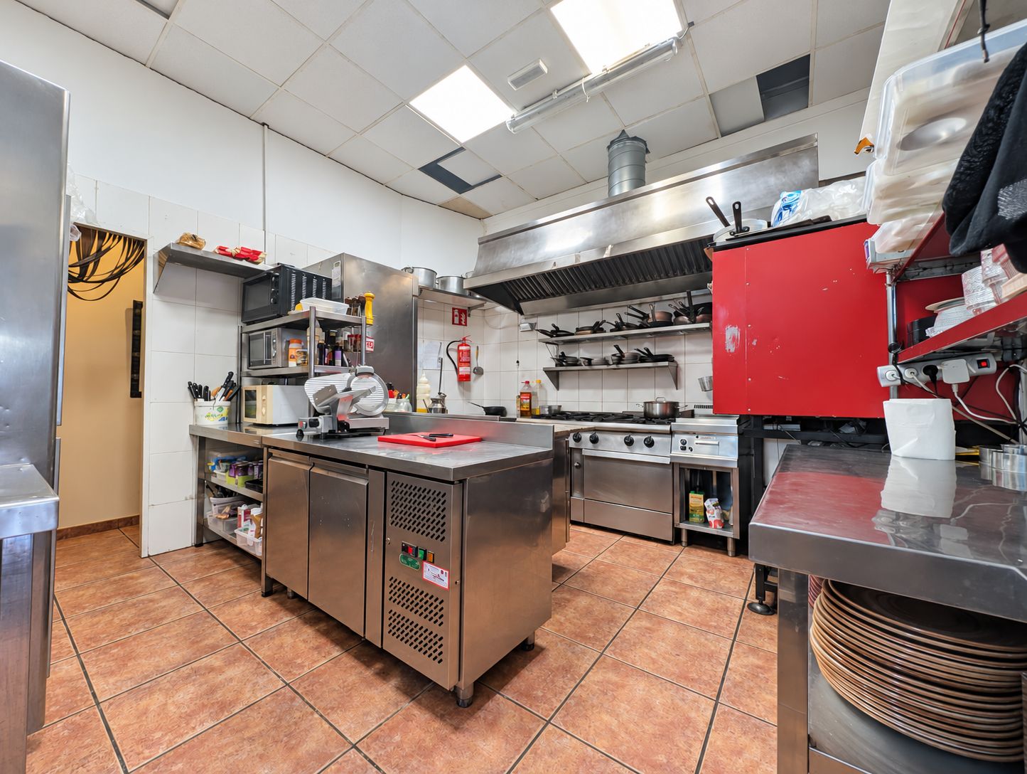 Traspaso de restaurante en Moraira: pizzería italiana equipada