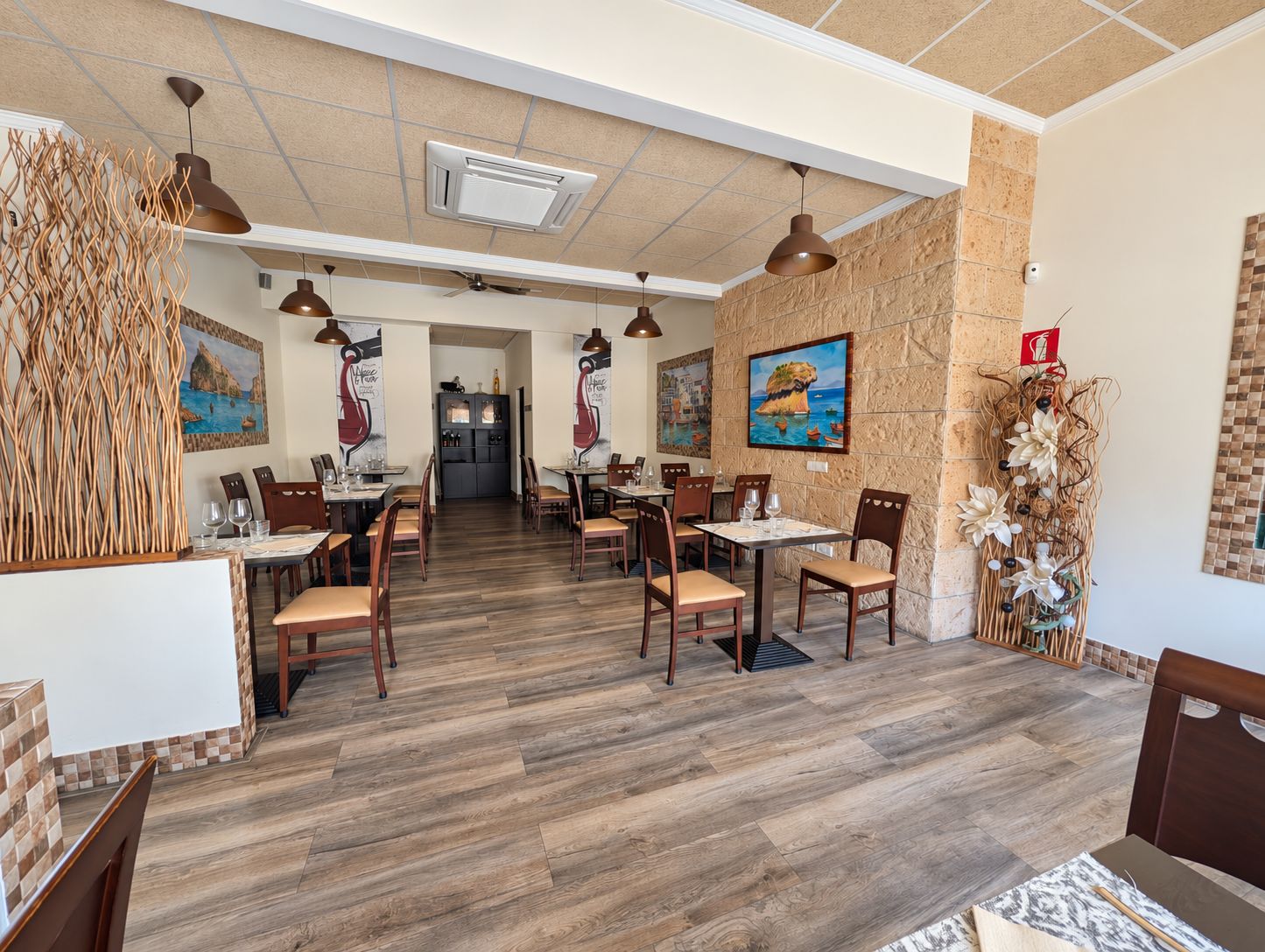 Traspaso de restaurante en Moraira: pizzería italiana equipada