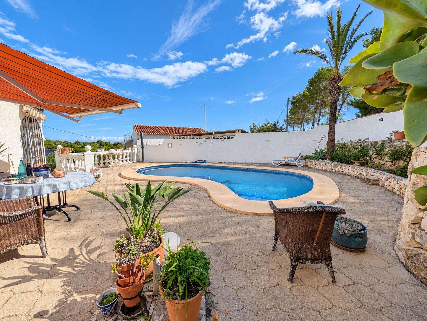 VILLA PARA REFORMAR EN LA FUSTERA, BENISSA COSTA