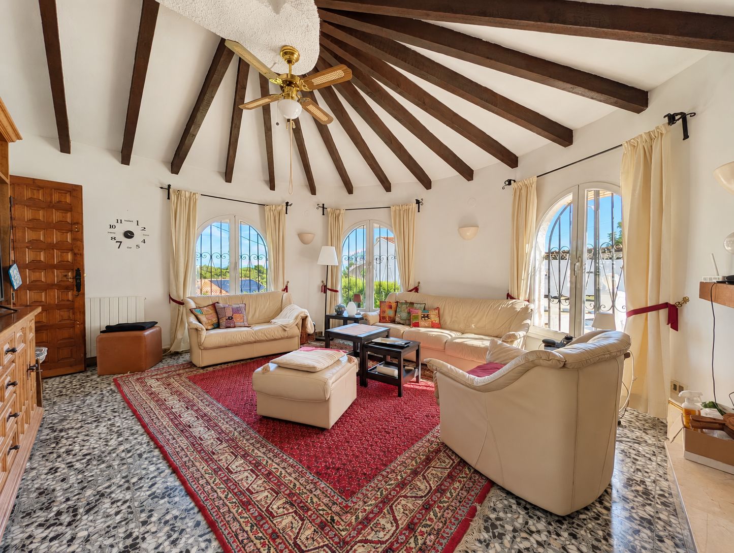 VILLA PARA REFORMAR EN LA FUSTERA, BENISSA COSTA